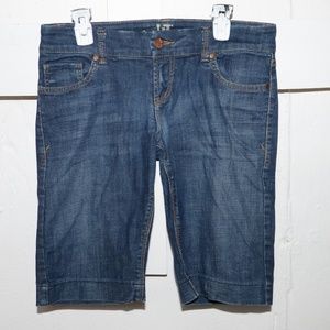 !it Los Angeles womens bermudas size 28 -1293-